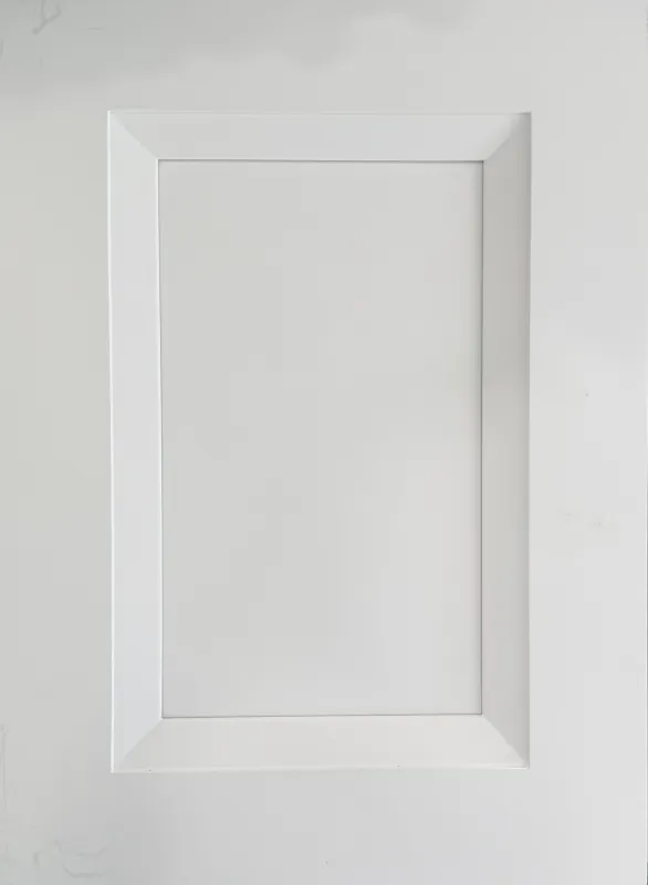 Highlands White cabinet door style Seymour TN