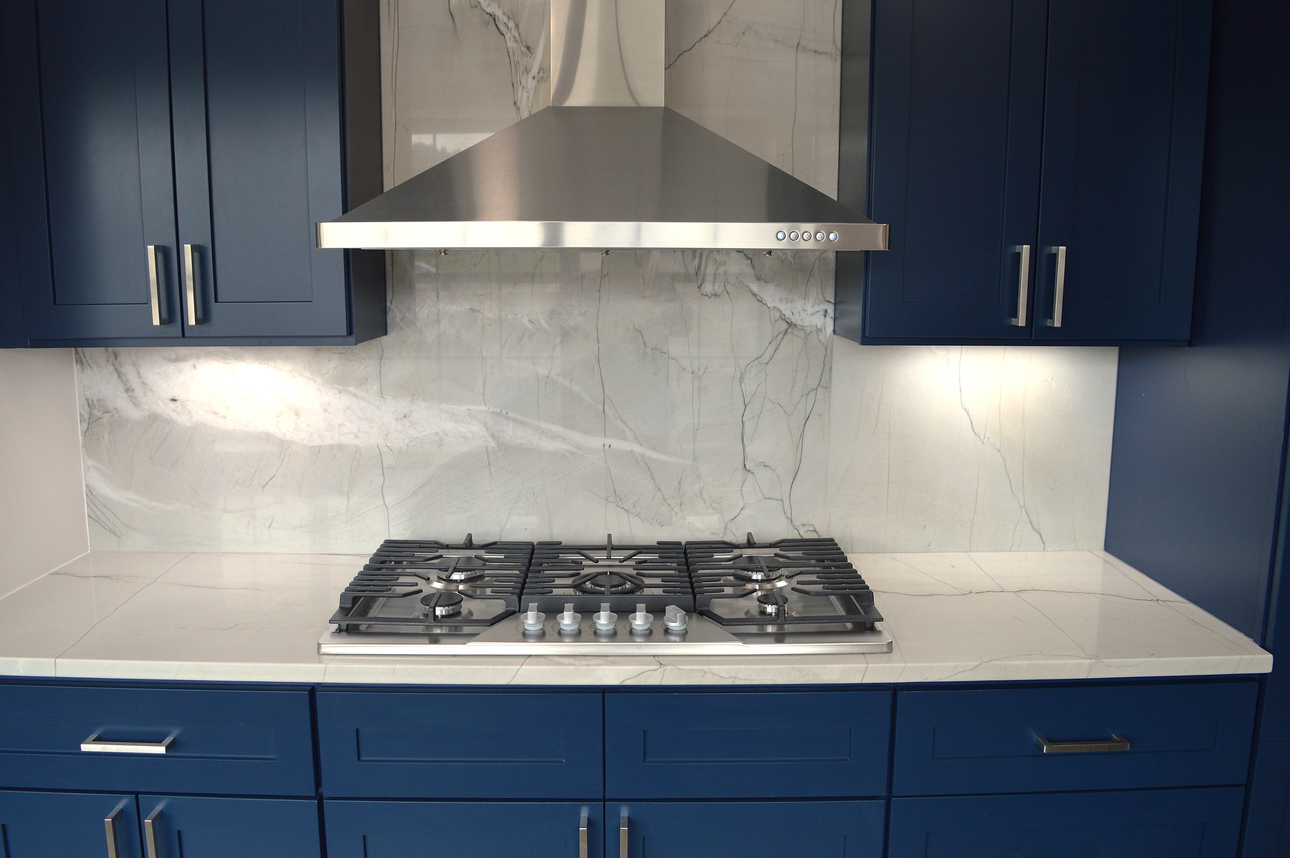 Cabinet and granite showroom display Seymour TN 15